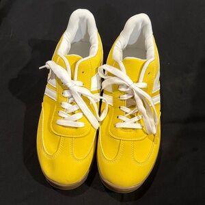 Yellow Retro Casual Sneakers with White Accents